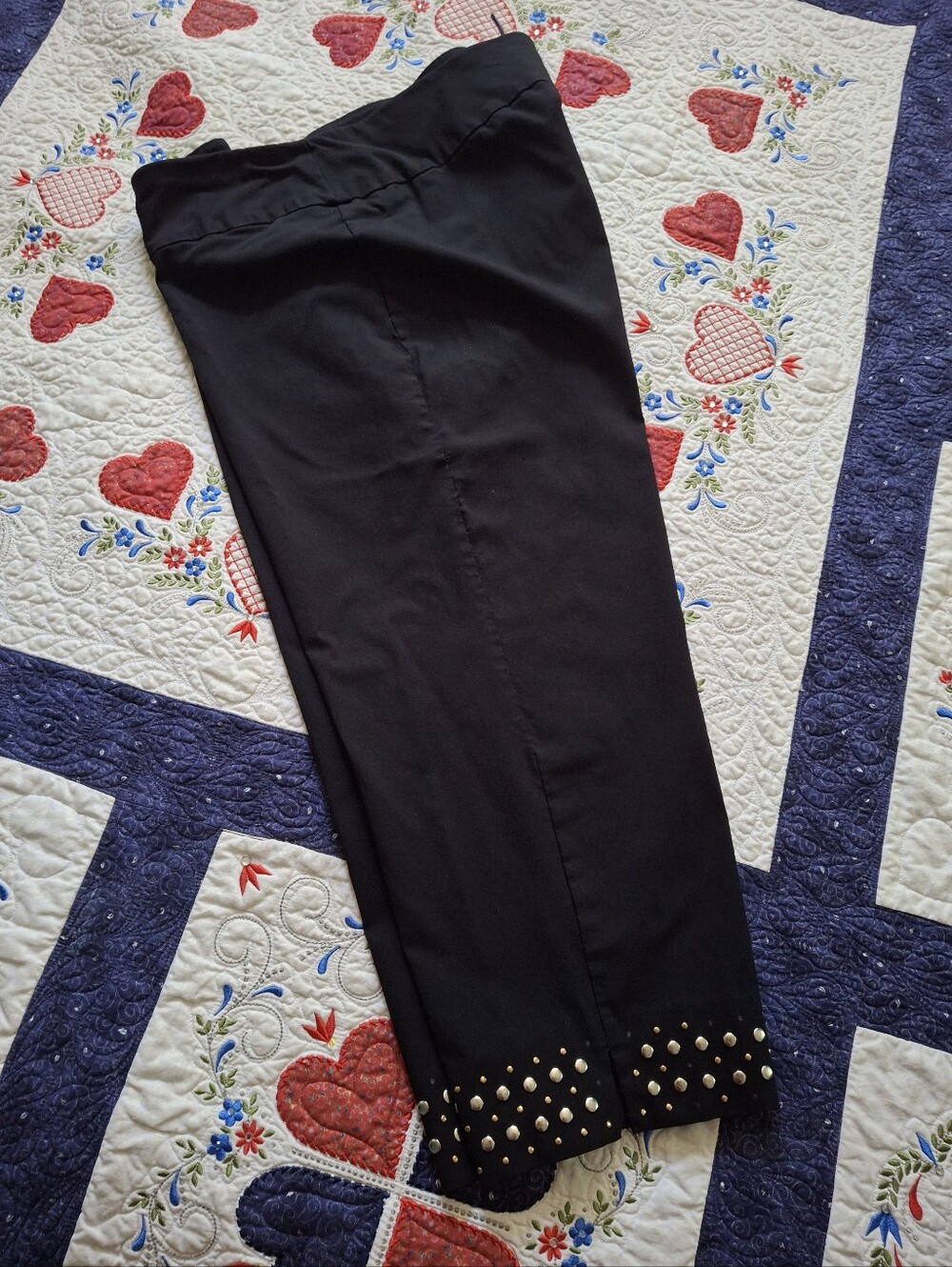 ZAC & RACHEL WOMENS SZ 16 BLACK PULL ON CAPRIS W METAL STUDDS ON HEM LINE PRE- - Picture 3 of 10